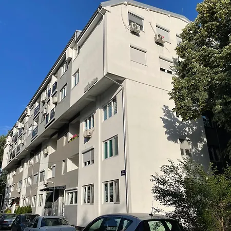Be My Guest Apartment Skopje